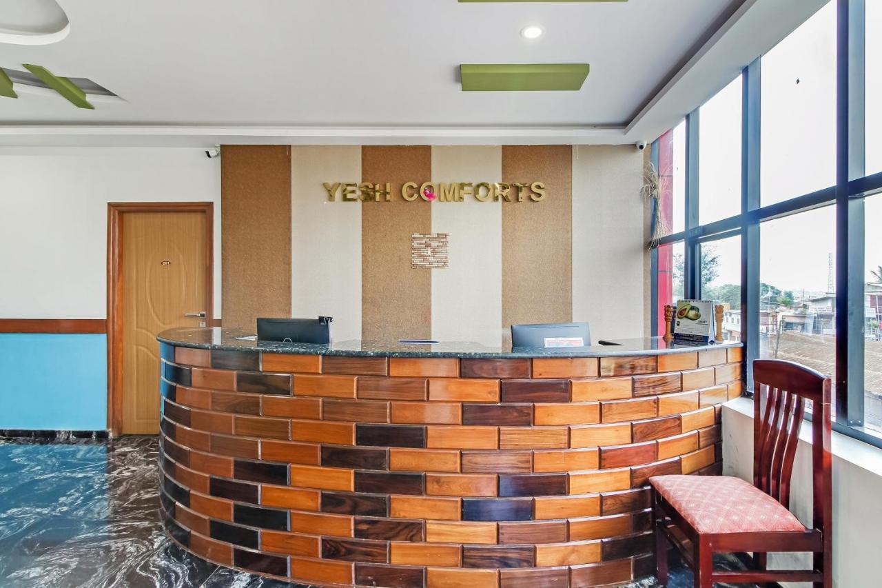 Oyo 28303 Yesh Comforts Hotel Madikeri Exterior foto